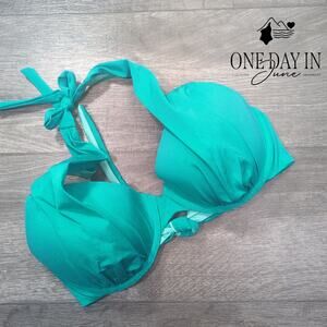 A.Che Underwire Tie Back Halter Bikini Top Size M (32E, 34DD, 36D, 38C)